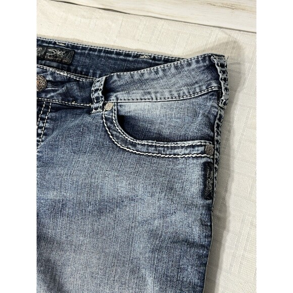 Silver MCKENZIE Blue Denim Jean Shorts Womens Size 20 Stretch Flap Button Pocket - Picture 4 of 15